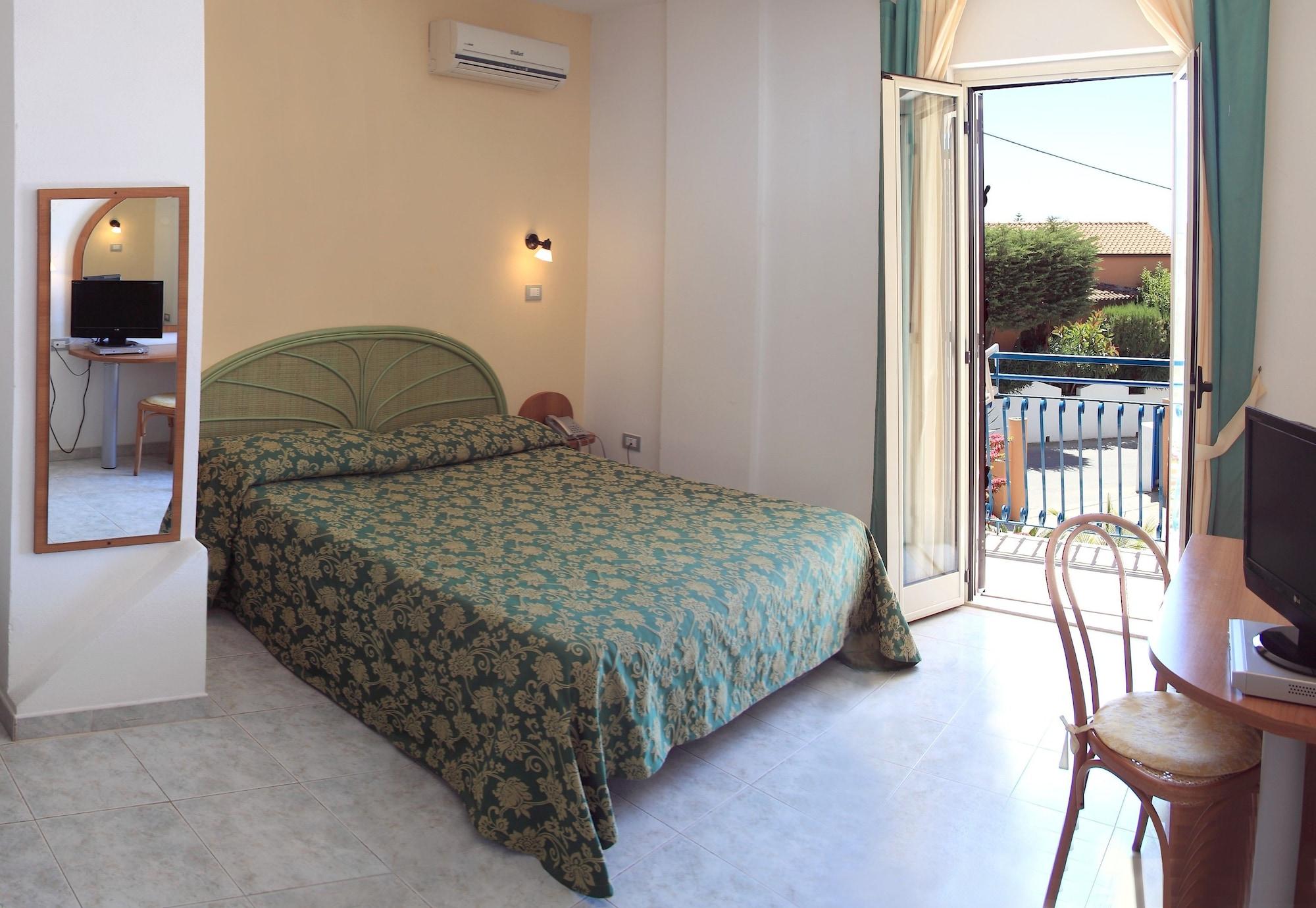 Hotel Grotticelle Capo Vaticano Eksteriør billede